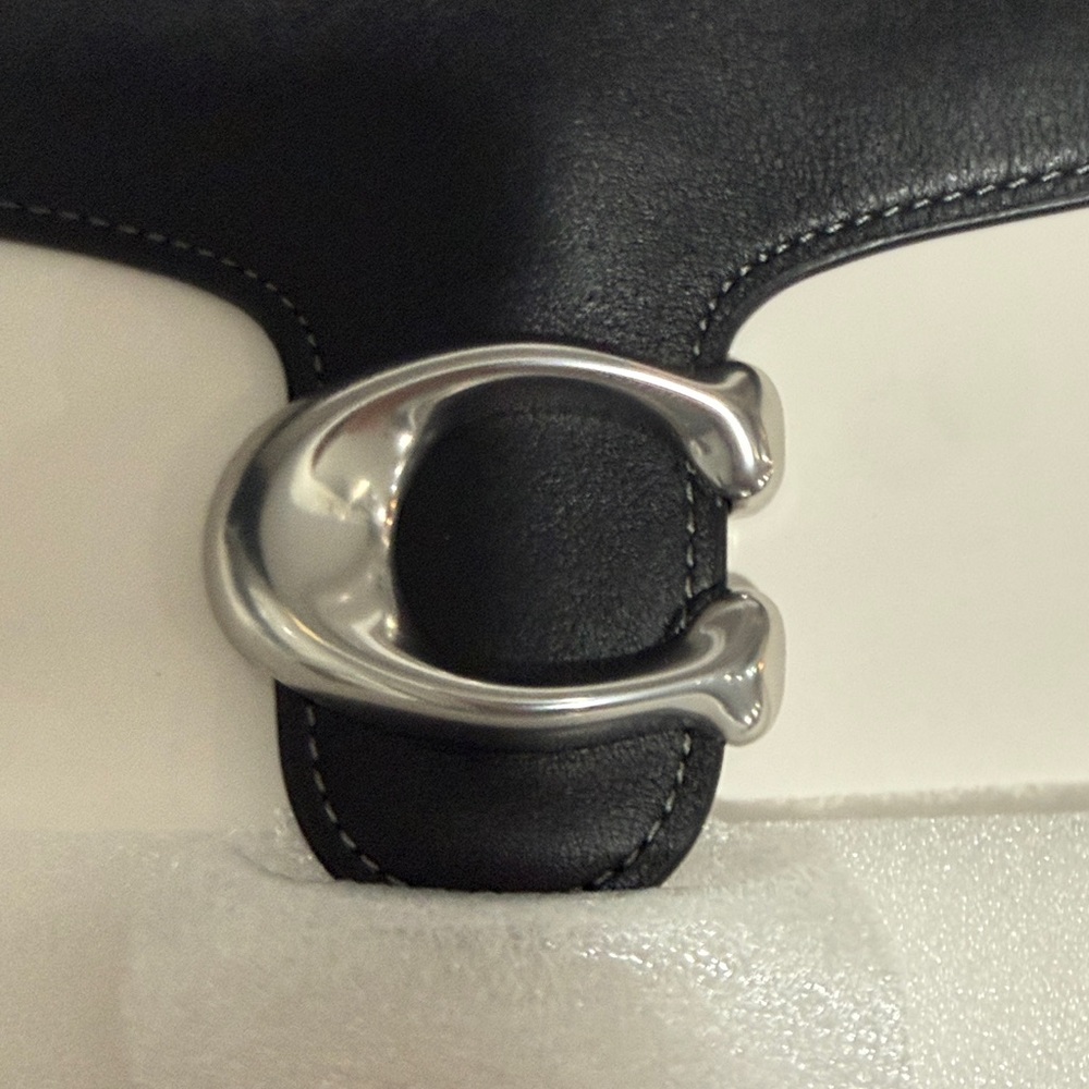 Coach Chain Tabby Silver/black Leather Small Shoulder Bag brand new - Picture 10 of 15